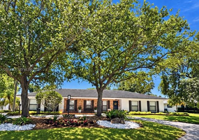 7440 Sw 174th Street, Palmetto Bay