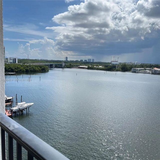 2 of 22 - 17100 N Bay Road #1906, Sunny Isles Beach, FL
