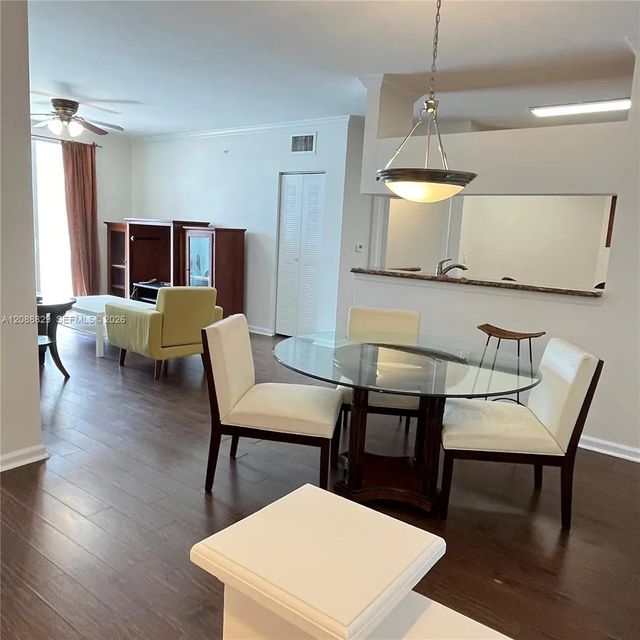 5 of 22 - 17100 N Bay Road #1906, Sunny Isles Beach, FL