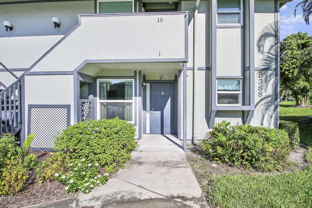 8388 Se Croft #p-1, Hobe Sound