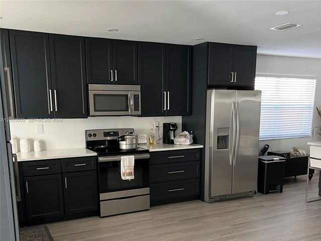 4 of 34 - 3771 Ne 16th Avenue, Pompano Beach, FL