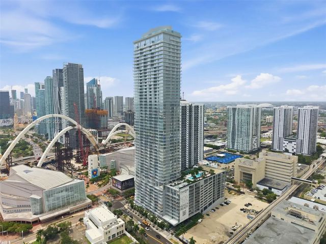 4 of 80 - 1400 Biscayne Boulevard #3502, Miami, FL