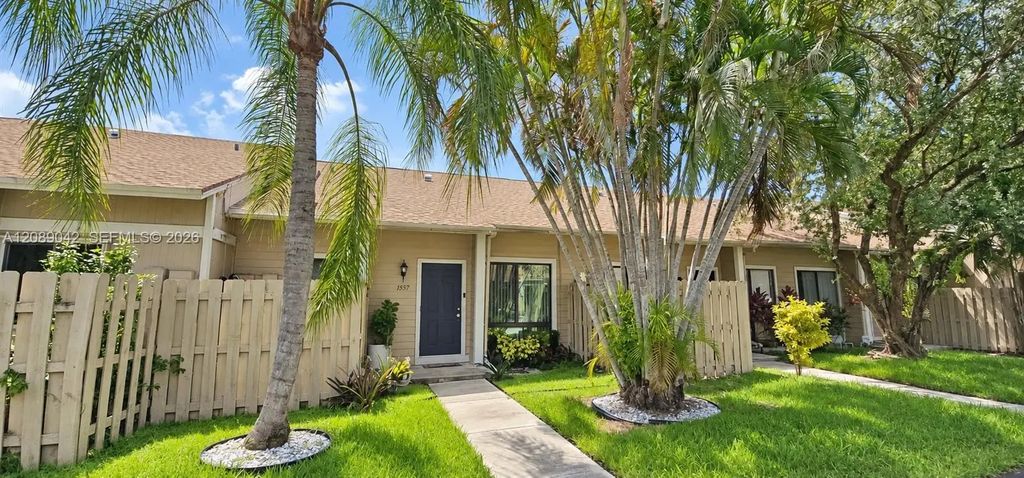 3557 Nw 111th Terrace, Sunrise