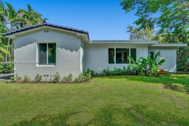 4 of 23 - 630 Ne 52nd Terrace, Miami, FL
