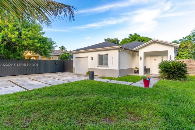 3 of 34 - 23031 Sw 124th Avenue, Miami, FL