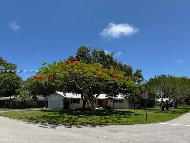 16101 Sw 87th Court, Palmetto Bay