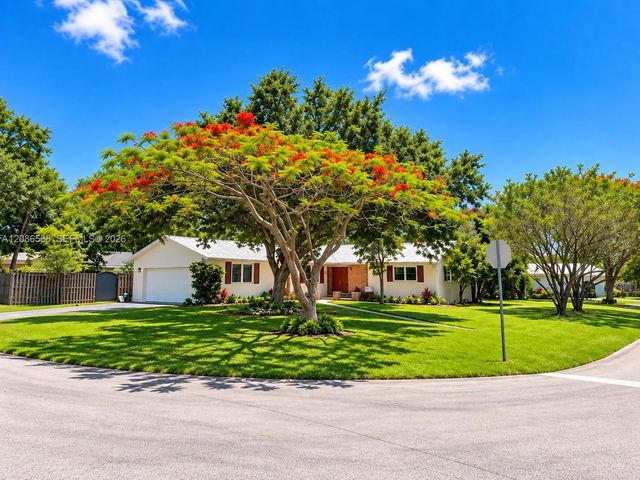 2 of 24 - 16101 Sw 87th Court, Palmetto Bay, FL