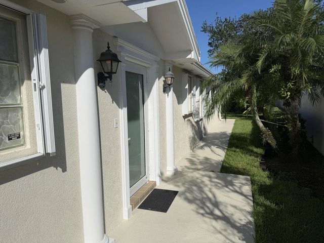 10853 Sw Elsinore Drive, Port St. Lucie