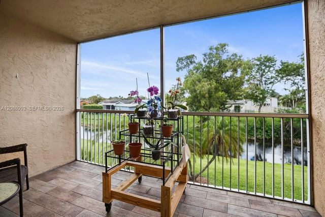 6870 Royal Palm Boulevard #209m, Margate