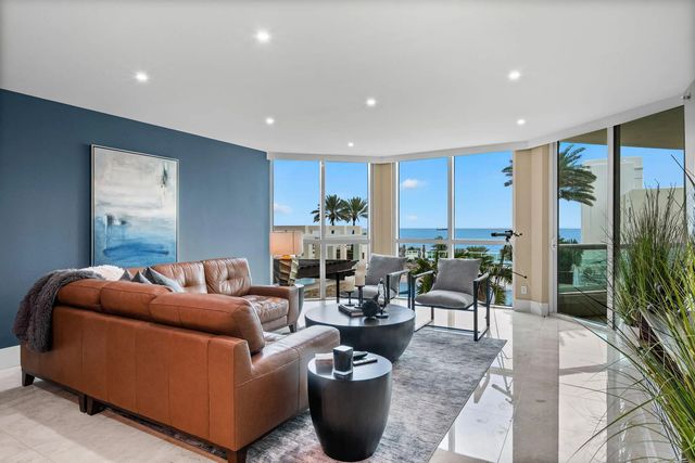 101 S Fort Lauderdale Beach Boulevard #702, Fort Lauderdale
