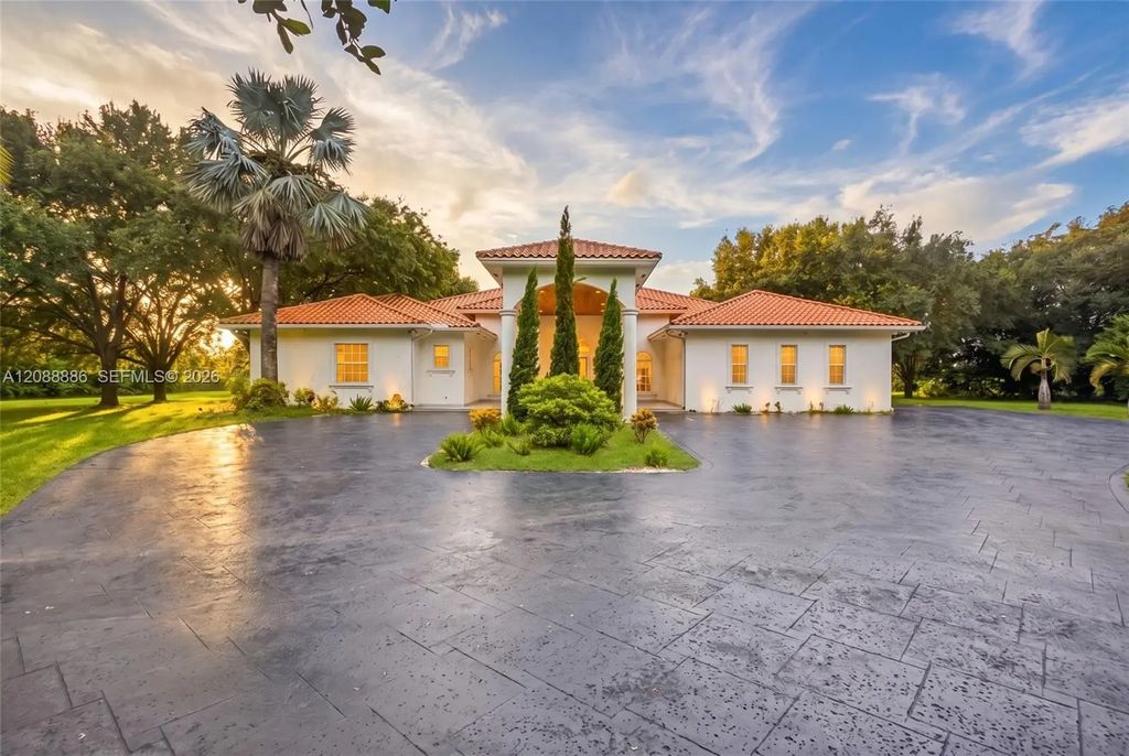 17920 Sw 154th Street, Miami