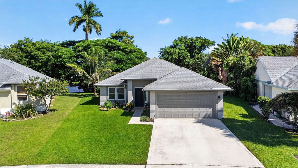 45 Heather Cove Drive, Boynton Beach