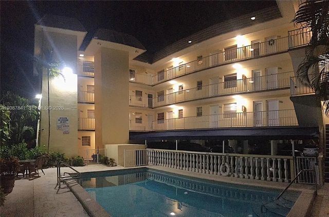427 Santander Avenue #202, Coral Gables