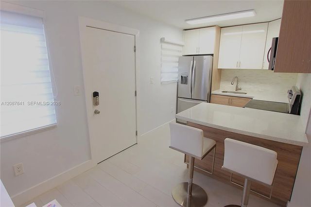 4 of 17 - 427 Santander Avenue #202, Coral Gables, FL