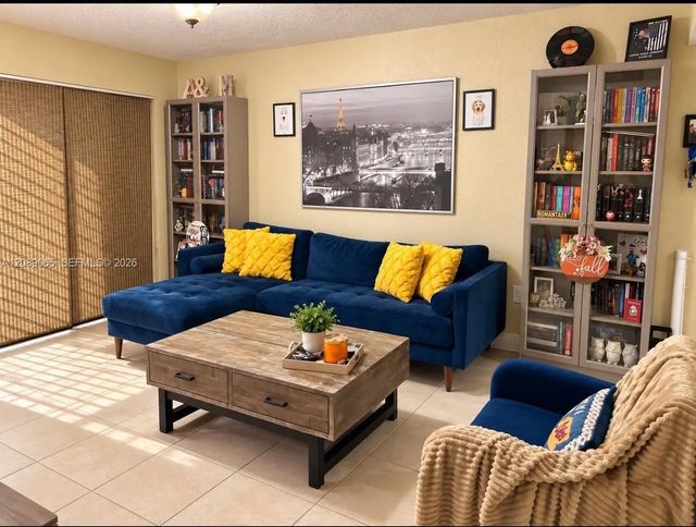 3 of 14 - 20930 Sw 87th Avenue #207, Cutler Bay, FL