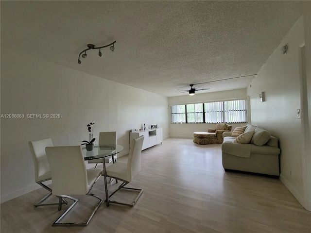 3 of 15 - 303 Racquet Club Road #311, Weston, FL