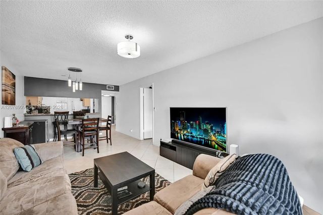 3 of 40 - 7610 Stirling Road #206f, Davie, FL