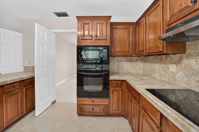 5 of 47 - 4441 Saint Andrews Drive, Boynton Beach, FL