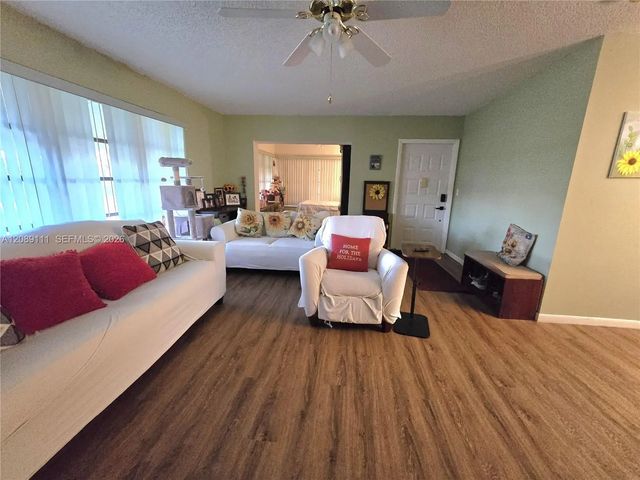 2 of 30 - 5162 Lakefront Boulevard #d, Delray Beach, FL