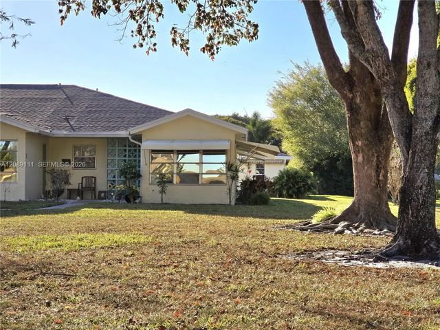 5 of 30 - 5162 Lakefront Boulevard #d, Delray Beach, FL