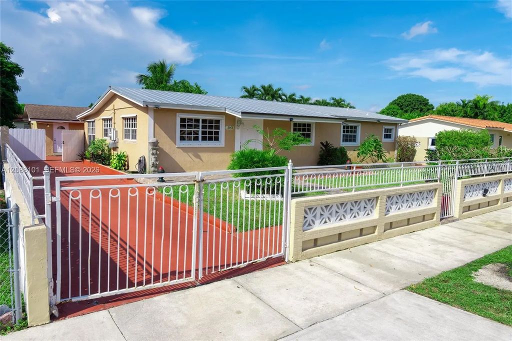 11601 Sw 183rd Street, Miami