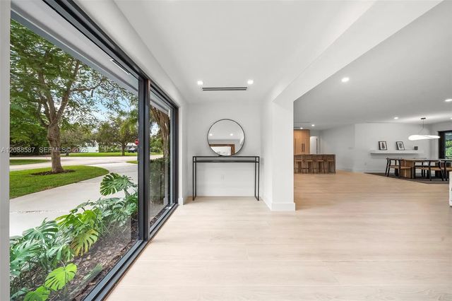 5 of 60 - 7291 Sw 129th Street, Pinecrest, FL