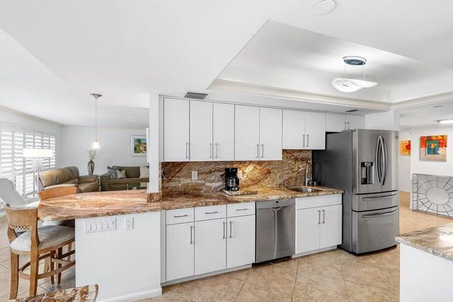 3 of 52 - 4001 N Ocean Boulevard #306, Boca Raton, FL