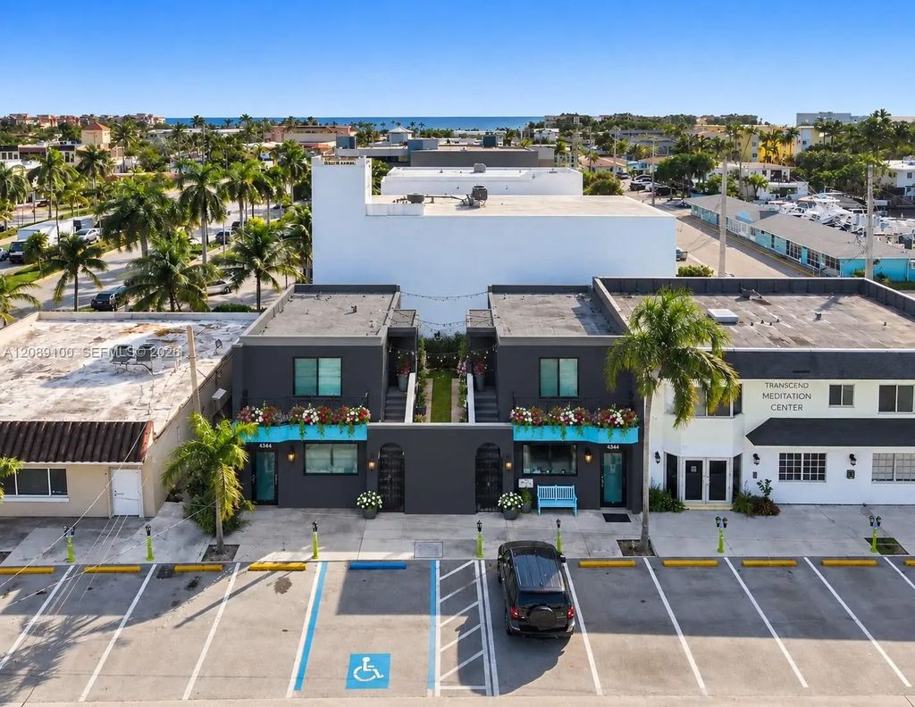 4344 E Tradewinds Avenue, Lauderdale By The Sea