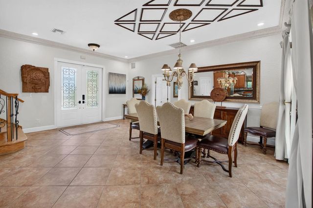 5 of 39 - 749 Sw 2nd Street, Boca Raton, FL