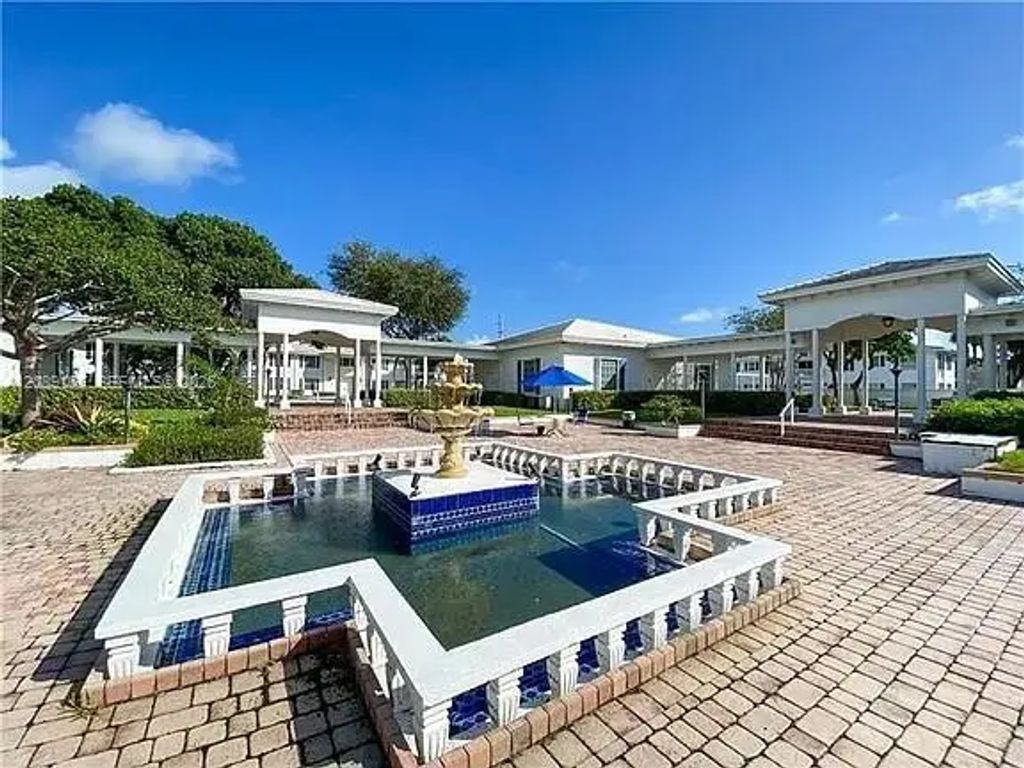 2200 Ne 66th Street #1401, Fort Lauderdale