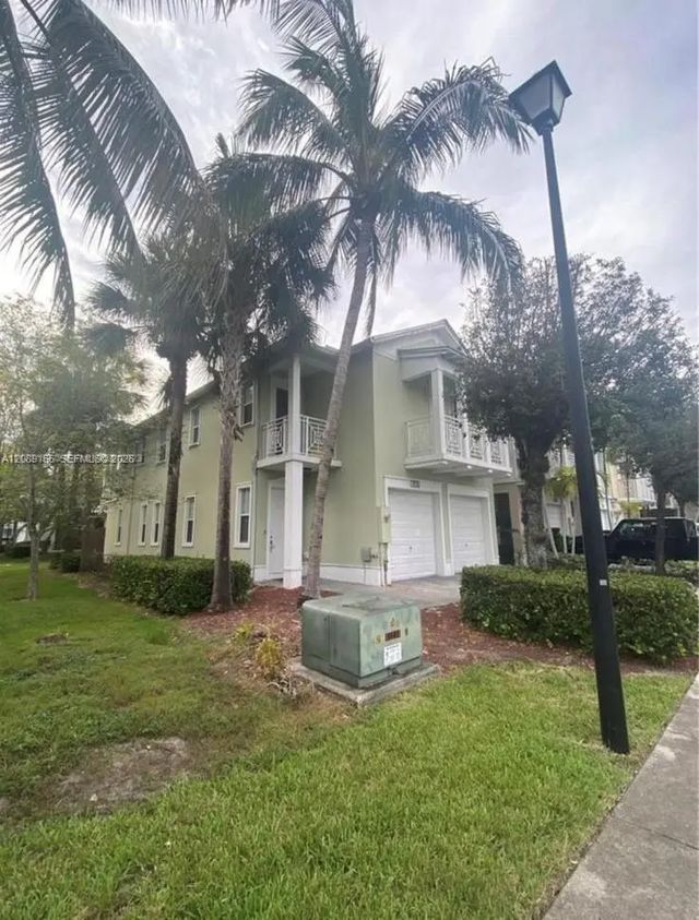 3 of 33 - 7414 Nw 107th Court, Doral, FL