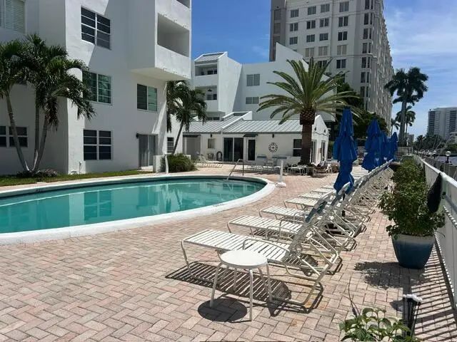 3 of 21 - 2860 Ne 14th Street Causeway #405 D, Pompano Beach, FL