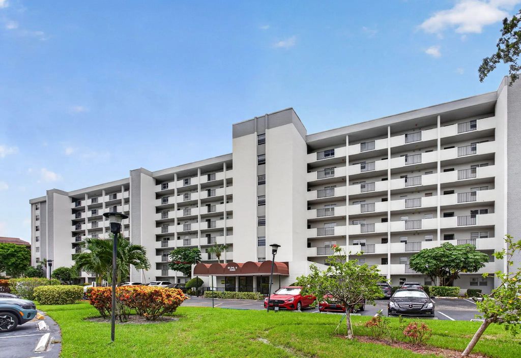 5860 Nw 44th Street #510, Lauderhill