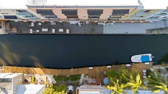 3 of 30 - 1103 E Las Olas Boulevard, Fort Lauderdale, FL