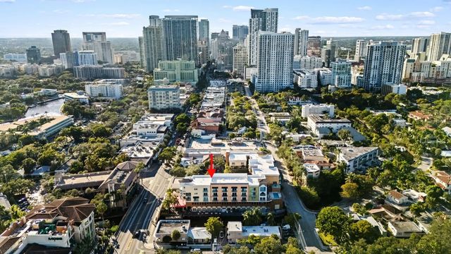 4 of 30 - 1103 E Las Olas Boulevard, Fort Lauderdale, FL