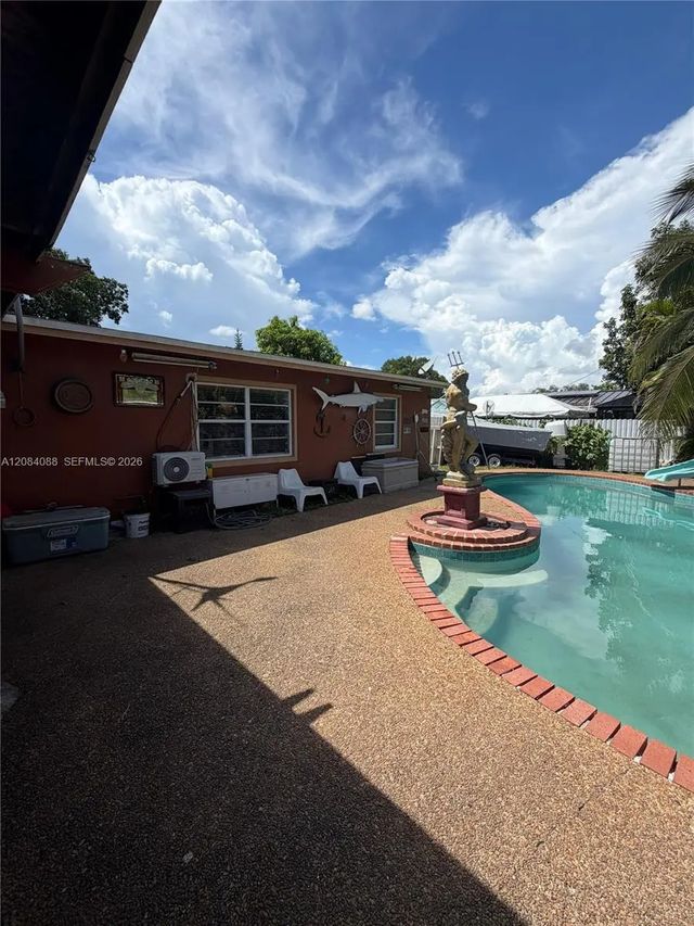 3 of 18 - 16111 Sw 98th Avenue, Miami, FL