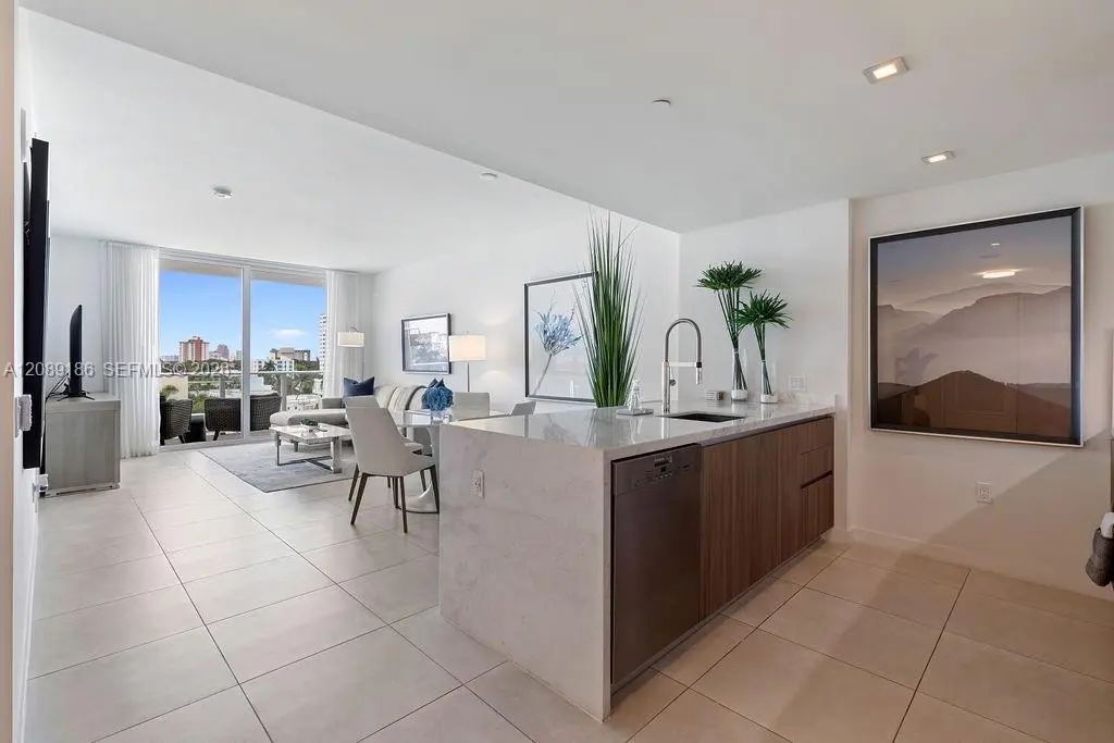 401 N Birch Road #610, Fort Lauderdale