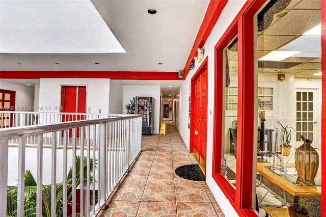 3 of 22 - 6447 E Miami Lakes Drive E #200a, Miami Lakes, FL