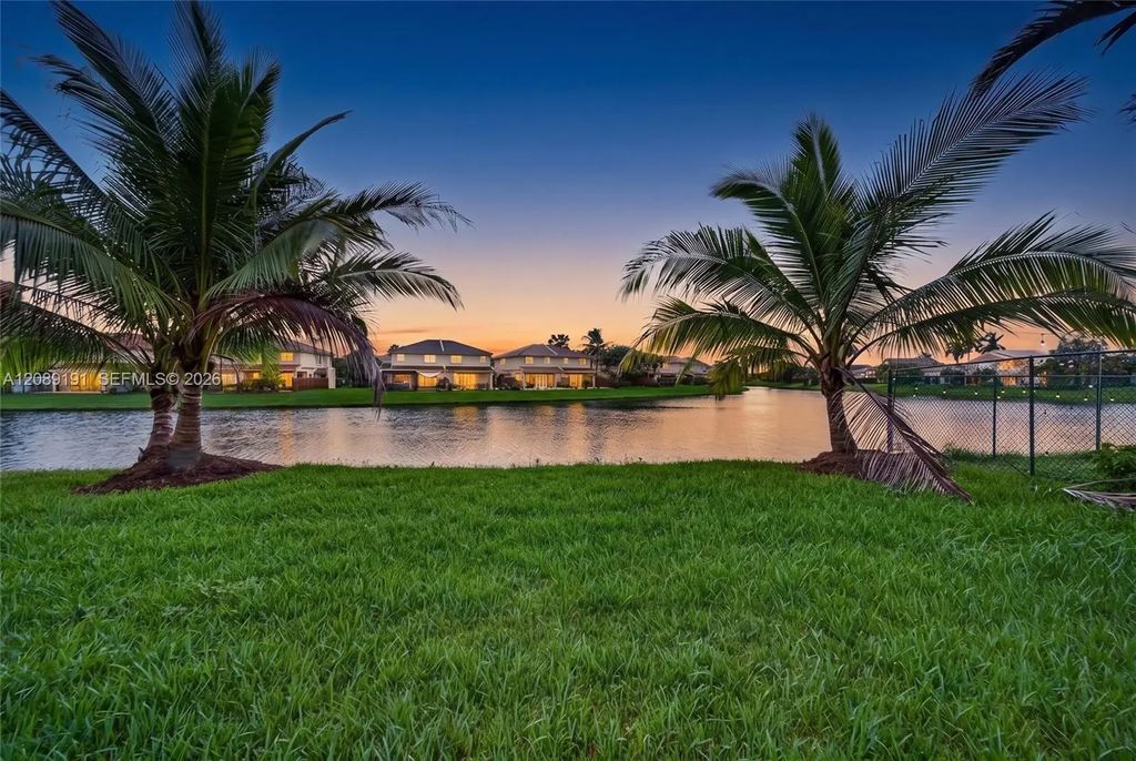 7557 Sw 164th Court, Miami