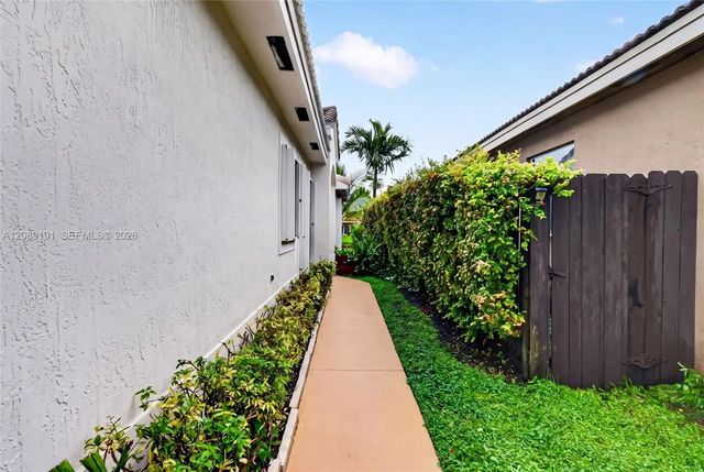 5 of 44 - 7557 Sw 164th Court, Miami, FL