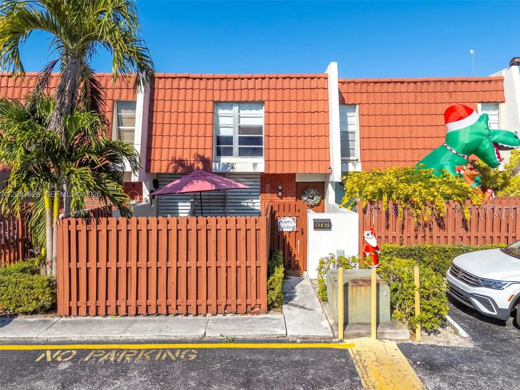 13835 Sw 84th Street #503, Miami