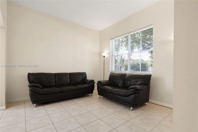 5 of 55 - 19331 Sw 15th Street, Pembroke Pines, FL