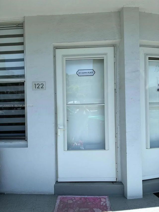 3177 S Ocean Drive #122, Hallandale Beach