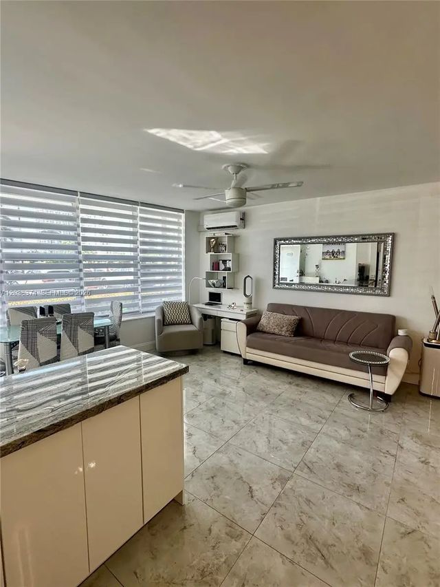 4 of 14 - 3177 S Ocean Drive #122, Hallandale Beach, FL