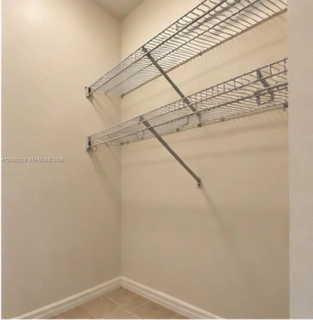 5 of 11 - 312 Ne 3rd Street, Hallandale Beach, FL