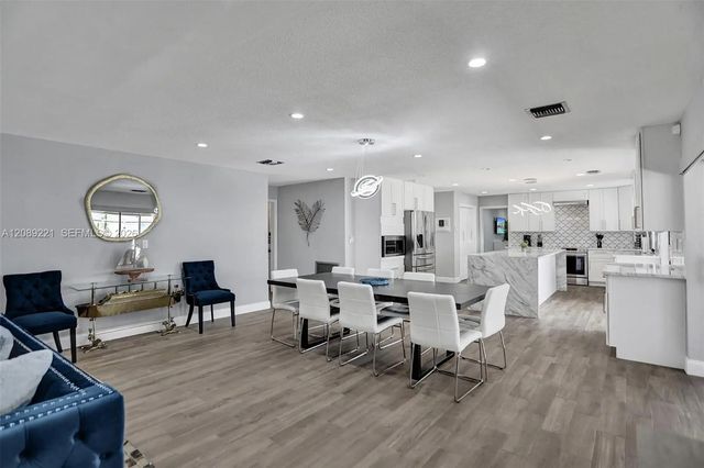 5 of 54 - 1531 Se 24th Terrace, Pompano Beach, FL
