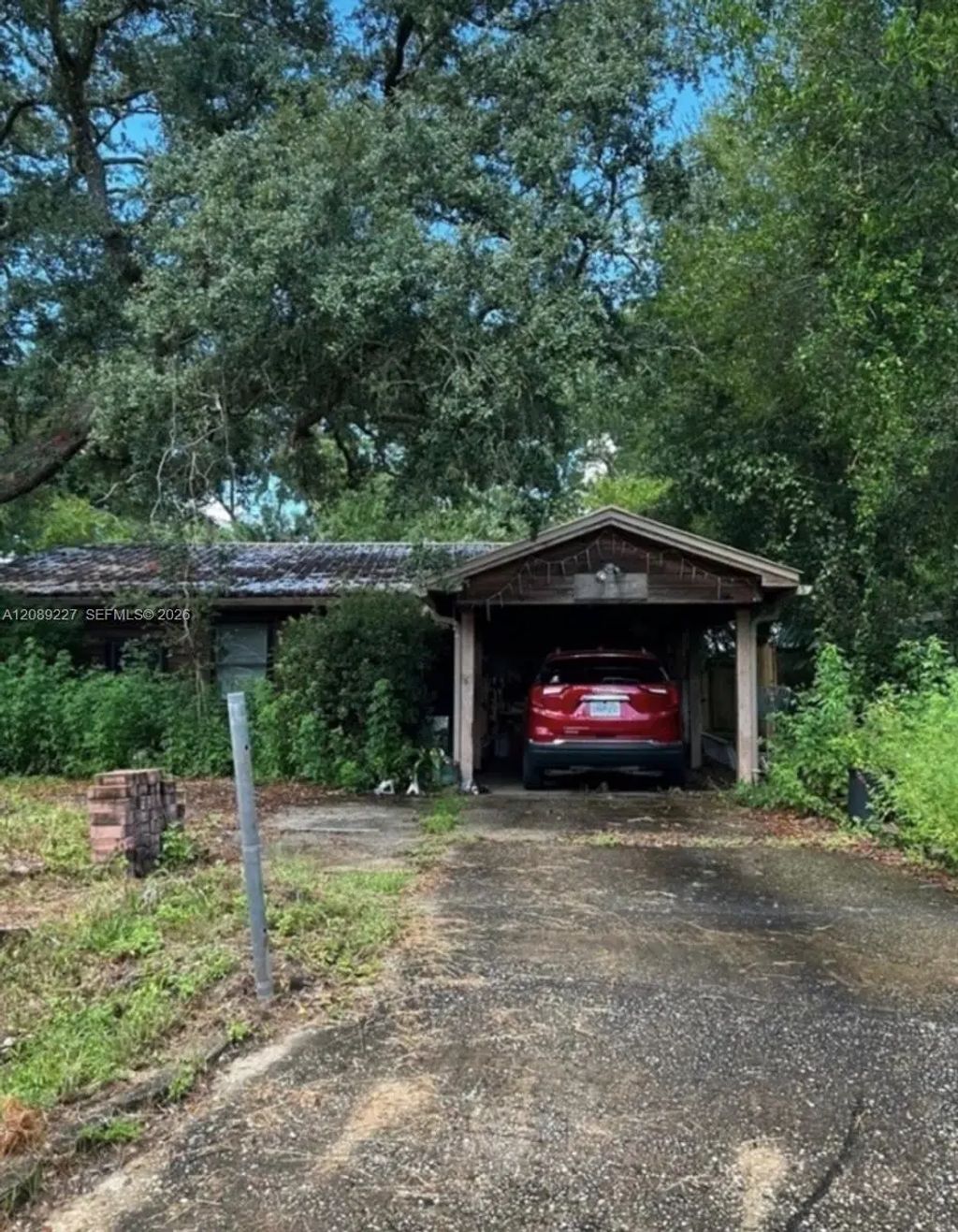 304 Iowa Street, 
