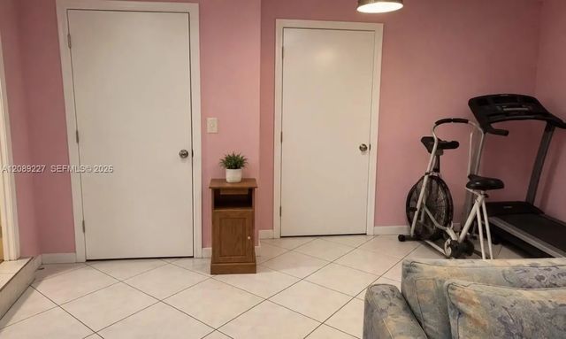 3 of 5 - 304 Iowa Street, , FL