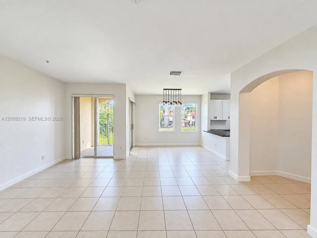 3 of 19 - 10242 Nw 7th Street #203, Miami, FL
