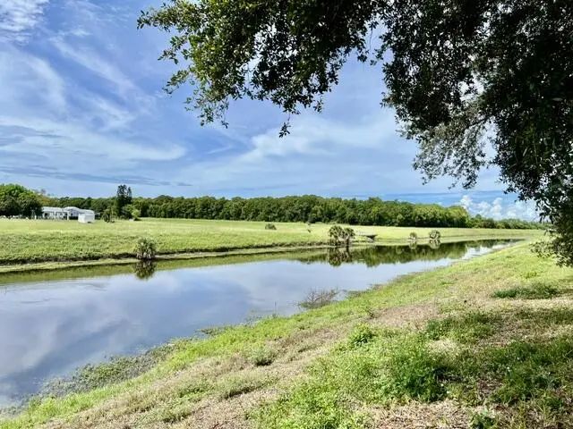2 of 16 - 726 Sw College Park Road, Port St. Lucie, FL